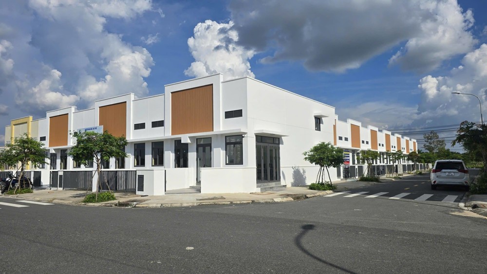 Nhà Phố Kcn Phước Đông, Giá Chỉ Từ 1,8 Tỷ