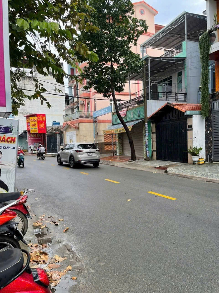 Mặt Tiền Huỳnh Thị Hai – Ngang 8M Hiếm – Cách Nguyễn Ảnh Thủ Chỉ 200M