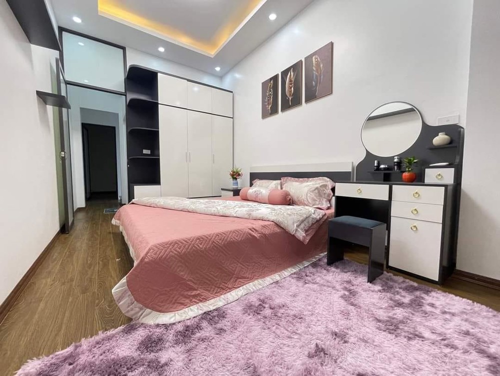 Bán Nhà Vũ Xuân Thiều 4 Tầng - Khu Công Chức Sài Đồng - An Sinh Đỉnh 5 Tỷ 6