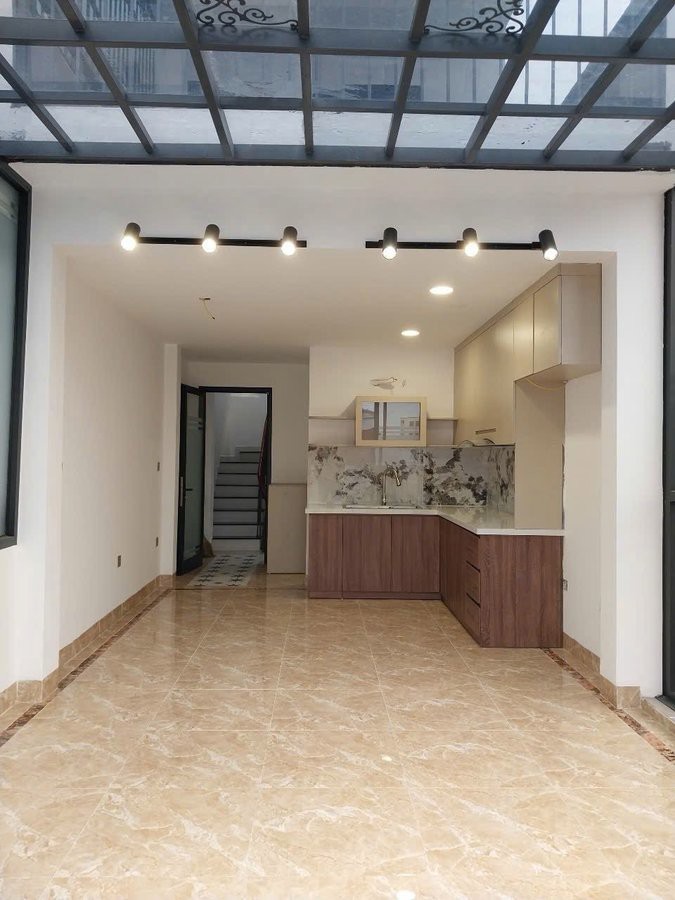 Bán Nhà Thịnh Liệt 45M2. 6 Tầng. Mặt Tiền 3.5M. Giá 19.5 Tỷ Hoàng Mai Hà Nội