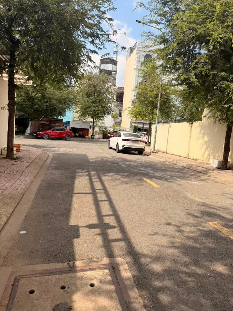 5 Lô Đất Huỳnh Thị Hai – Ngay Nguyễn Ảnh Thủ – Đường 9M Giá Tốt