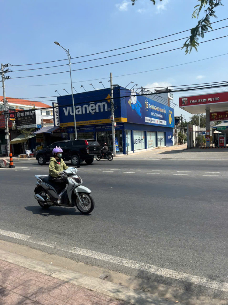 Siêu Vip Góc 2 Mặt Tiền Tô Ký – Dòng Tiền 40Tr/tháng – Vị Trí Vàng