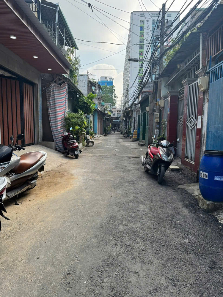 Nhà Chính Chủ Ở Lâu Đời - Hẻm Như Mặt Tiền - Vừa Ở Vừa Kd Sầm Uất - Đường Tân Thới Nhất 12, Q.12