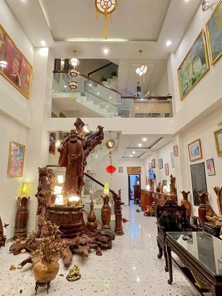 Siêu Phẩm Chdv Mặt Tiền Nguyễn Thị Sóc – 6 Tầng – Quỹ Đất 600M² Hiếm