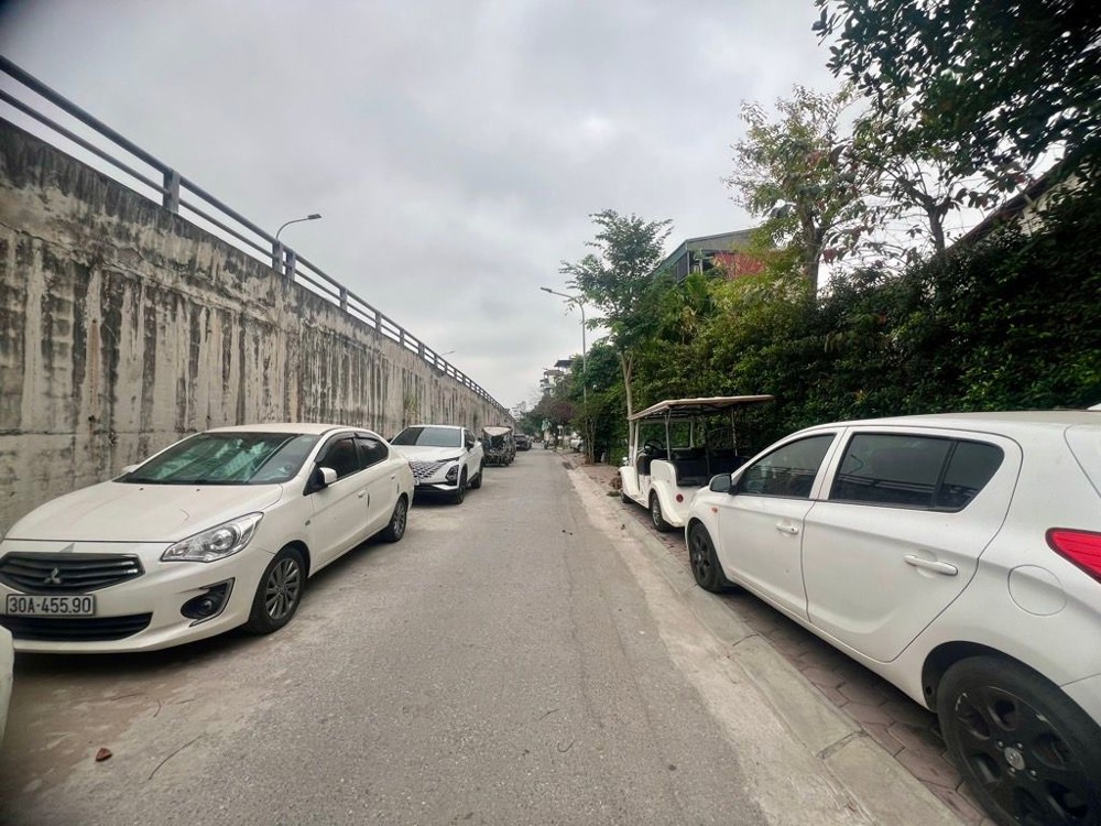 Bán Đất Ngõ 30 Ngọc Thuỵ 70M Ngõ Thông, Oto Chỉ 8 Tỷ Còn Tl