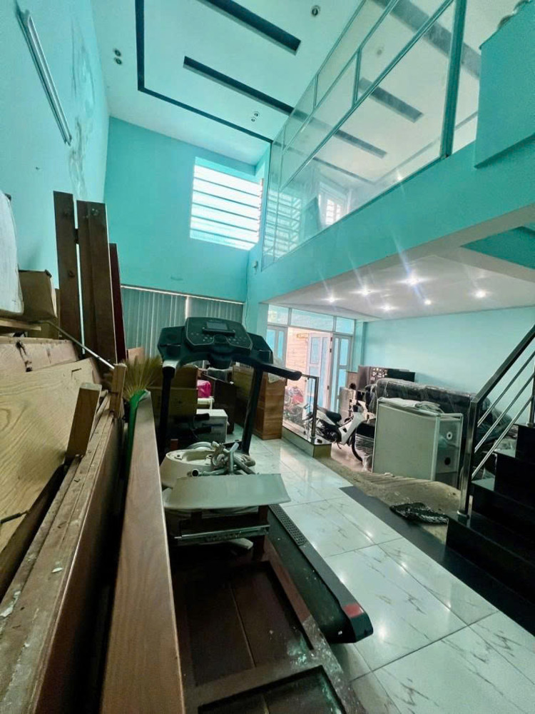 Bán Nhà Hẻm 8M Nguyễn Phúc Chu - Thông Ra Phan Huy Ích, 6,4X16m, 4 Tấm - 5Pn, 9,5 Tỷ