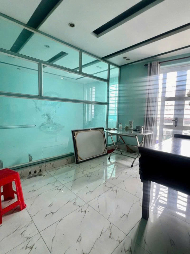 Bán Nhà Hẻm 8M Nguyễn Phúc Chu - Thông Ra Phan Huy Ích, 6,4X16m, 4 Tấm - 5Pn, 9,5 Tỷ