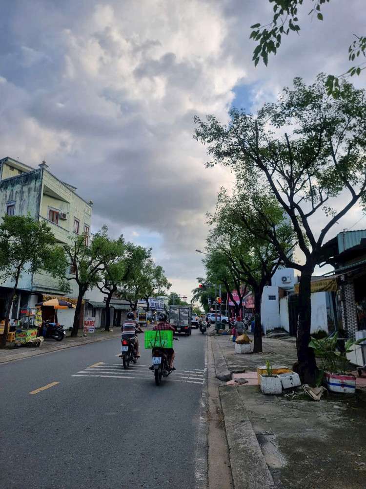 Mặt Tiền Song Hành – Thiên Đường Ăn Uống – Ngang Gần 8M Giá Rẻ