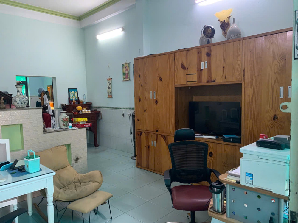 Chính Chủ Cần Bán Nhanh Lô Đất Tặng Kèm Nhà Cấp 4 Tại Quận Bình Tân, Tp Hcm