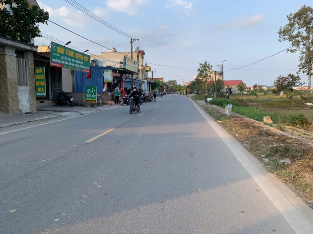 Bán Lô Đất Đẹp Gần Kcn Vsip Mặt Tiền 8M