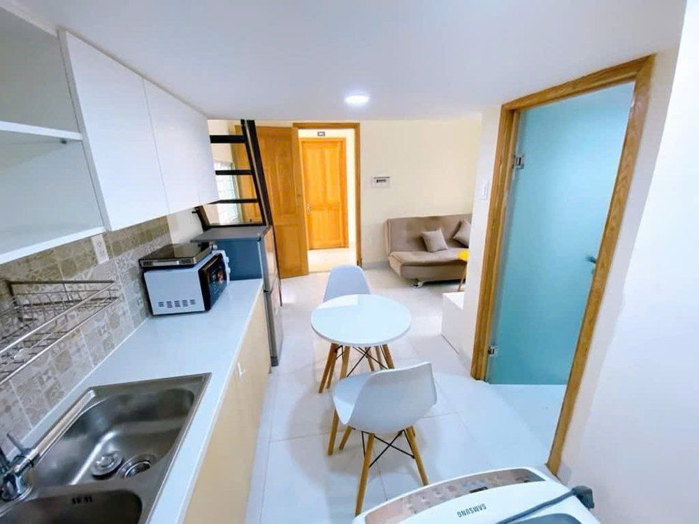 Quận 7. Bán Toà Chdv Đường Lê Văn Lương, Ngay Lotter Mart. 7 Tầng, 35 Phòng Cao Cấp, 88 Tỷ