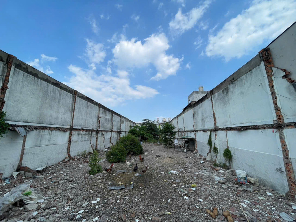 Mặt Tiền Xuân Thới Thượng 30 – Ngang 10M – Cách Phan Văn Hớn 260M