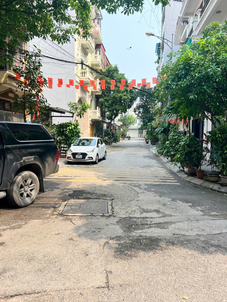 Bán Nhà 2 Mặt Tiền Đường Thanh Am - Đường 2 Oto Tải Tránh Nhau - View Hồ Thoáng Mát