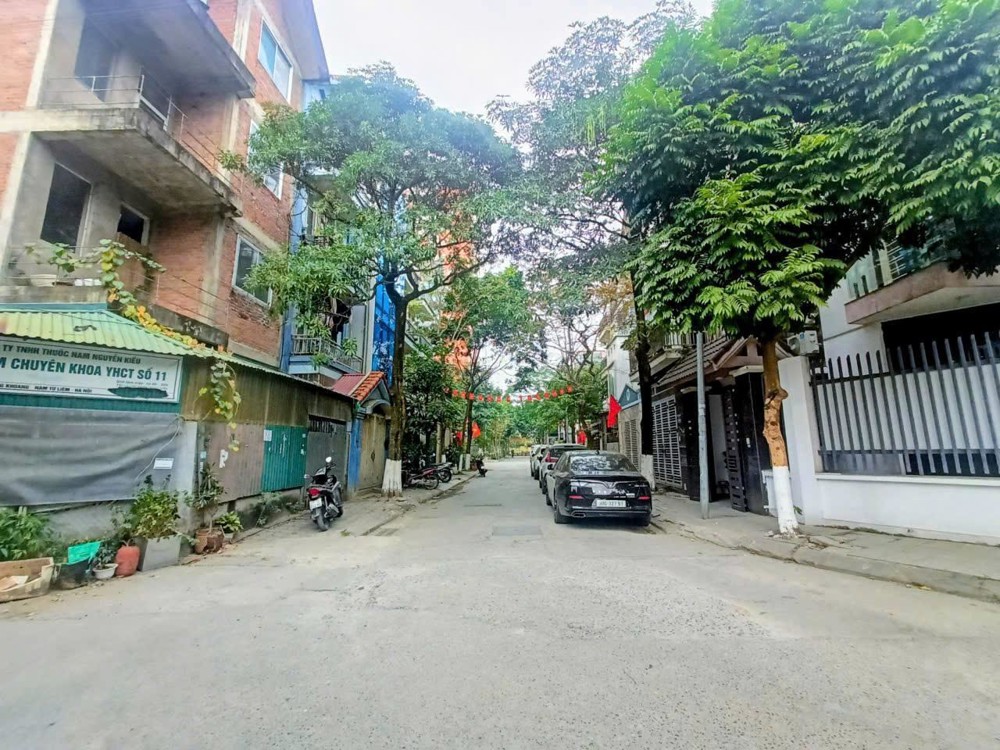 Bán Biệt Thự Lô Góc Phùng Khoang 130M2 Vỉa Hè Ô Tô Tránh Kd Gần Làng Việt Kiều Châu Âu 246 Triệu/m2