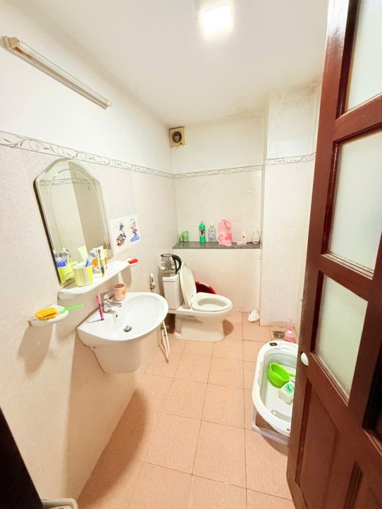 Bán Nhà Đường Số 10, Phường Tăng Nhơn Phú, Q9, Thủ Đức, Tp Hcm. Dt 91M2, 3 Tầng, 4Pn, Sổ Hồng,