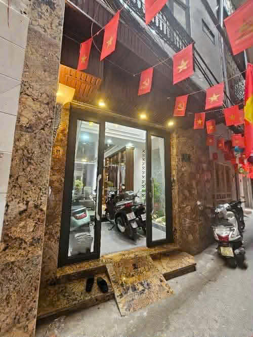 Ngọc Khánh – Diện Tích 52M – 6 Tầng – Mt 5M – Thang Máy – Full Nội Thất – 15.9 Tỷ