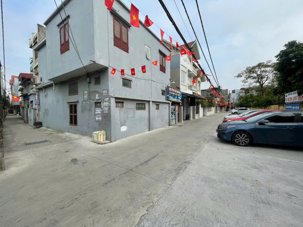 Đất Tuyến 2 Ngô Gia Tự - Ngõ Thông Cát Bi - 54M - Giá 3 Tỉ - Cực Nông