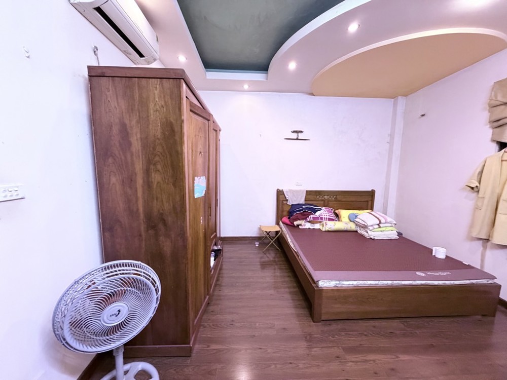 Bán Nhà Ngõ 97 Ngọc Thuỵ 50M X 5T, Mt 5M, 5Pn, Gần Phố Chỉ 8 Tỷ Còn Tl