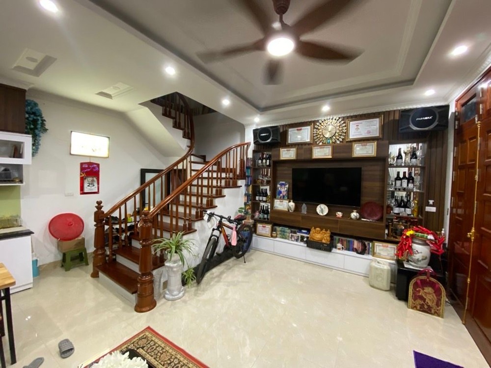 Phan Kế Bính 35M X5 Tầng X Mt 5M7 Giá 10,8 Tỷ Nhà Đẹp,Full Nội Thất