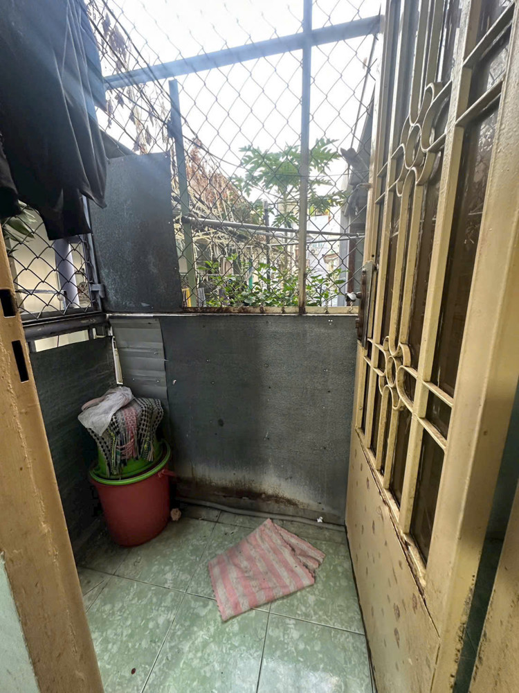 Bán Nhà Phường 4 Q4ngang 3.6 Dài 5.5 Có 2 Tỷ