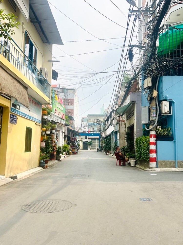 Bán Nhà Hxh Tân Kỳ Tân Quý Tân Phú, 80M², 5.3X15m, 4 Tầng, 8Pn, Dòng Tiền 25Tr/tháng, Gần Aeon Mall