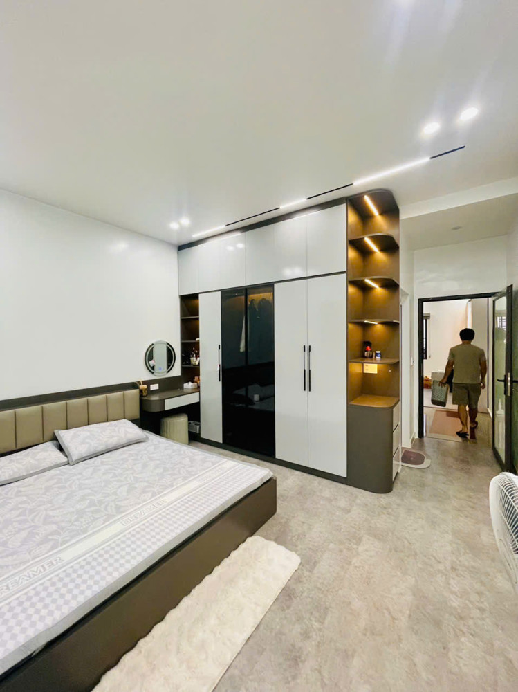 Bán Nhà Lô Góc 4 Tầng Tại Kiều Sơn – Văn Cao, Oto Vào Tận Cửa, Nhà Đẹp Ở Ngay