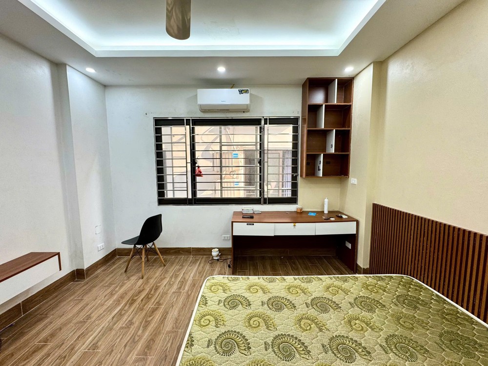 Bán Nhà Võ Chí Công 35M 6T Thang Máy Chỉ 10,9 Ngõ Rộng Thoáng- Khu Vực Dân Trí An Ninh Tốt