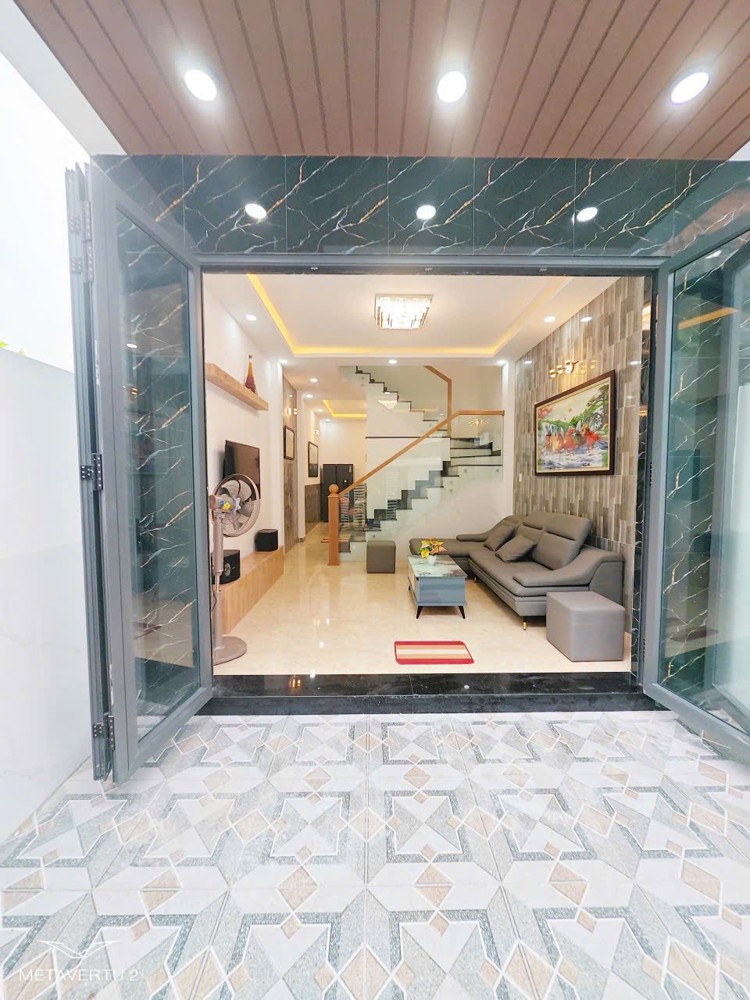 Bán Nhà Mới Tttp 3 Tầng Hẻm Cao Đài P. Tây Nha Trang