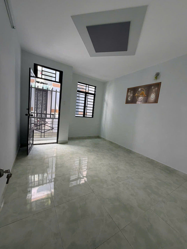 Nhà Ngay Đầu Đường Tân Phước Giáp Mặt Tiền , Chính Chủ Shr Cần Bán