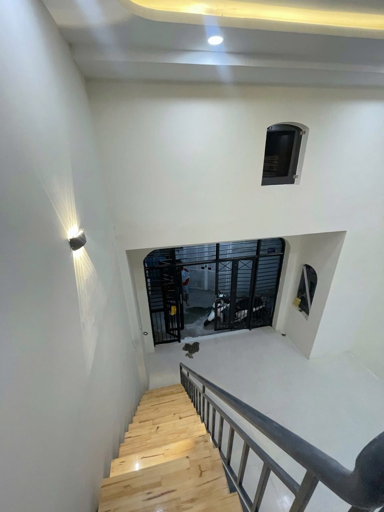 Chủ Cần Bán Nhà Mới Xây Hẻm Võ Thị Sáu, Gần Chung Cư Ph