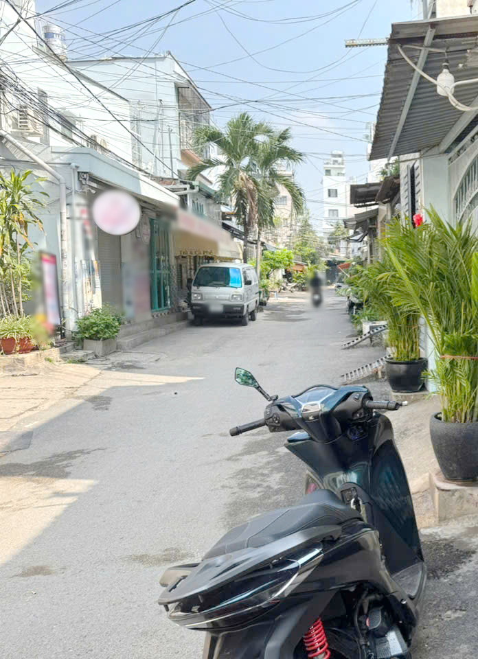 Nhà Mặt Tiền Đường Số - P4 - Q8, Giá : 8,6 Tỉ (Tl)