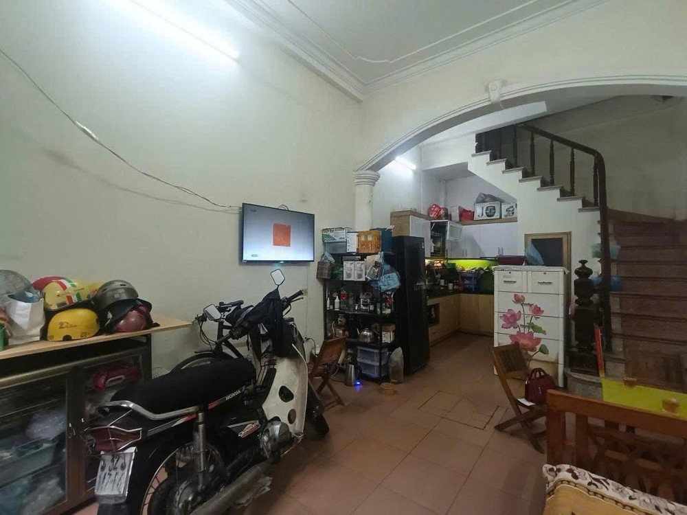 Bán Nhà Trương Định 33M2. 5 Tầng. Mặt Tiền 4M. Giá 8.48 Tỷ Hoàng Mai Hà Nội