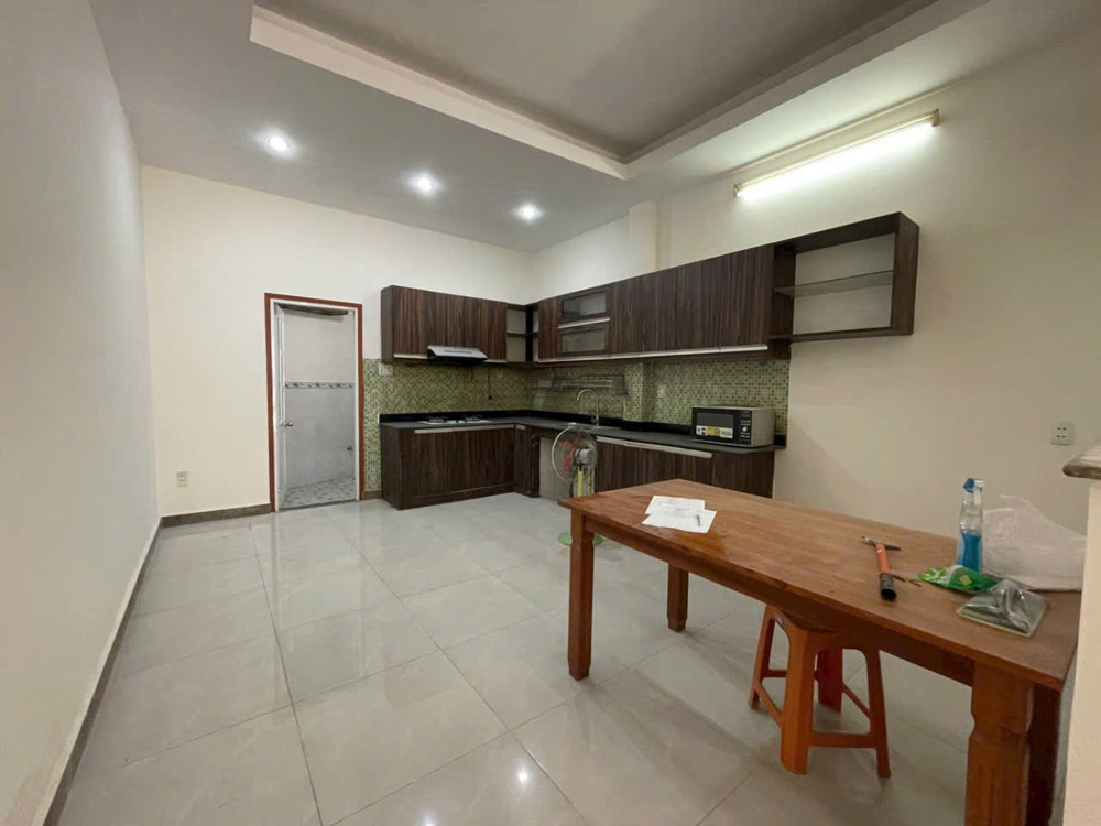 Nhà Đẹp Giá Rẻ-Dt4x14(56m2)-Trung Tâm Quận 7-Ko Quy Hoạch-Giá 4X Tỷ