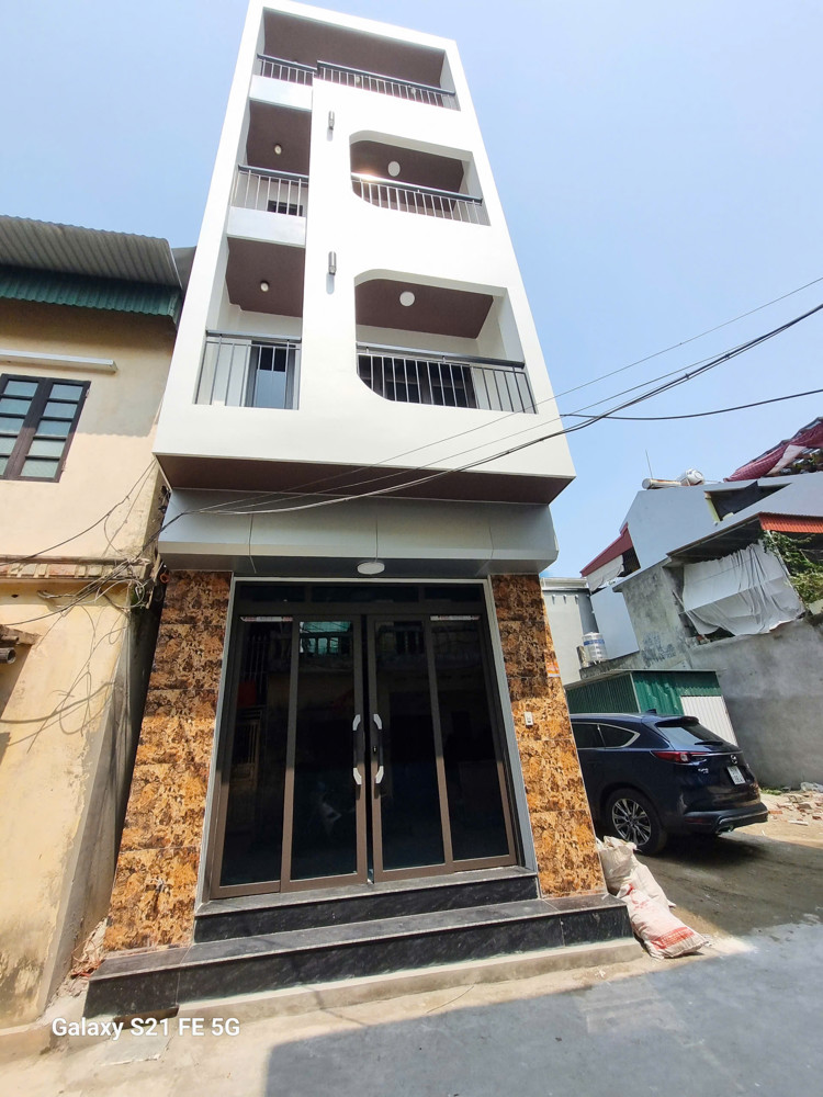 Bán Nhà 4 Tầng Thang Máy Hiện Đại Ngay Trần Lãm - Gần Chợ Đậu Và Nguyễn Tông Quai Đi Vào