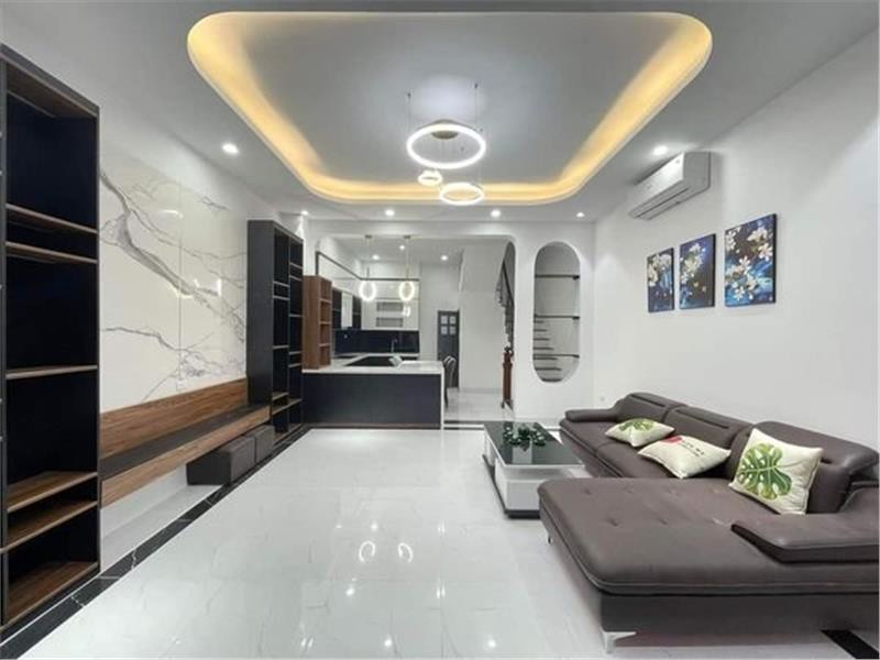 Siêu Phẩm Phúc Lợi 45M² – 5 Tầng – Ban Công View Thoáng – Chỉ 7.5 Tỷ