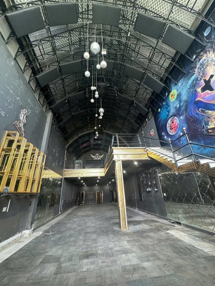 Cho Thuê Nhà Mặt Tiền Bờ Bao Tân Thắng Q.tân Phú 400M²,Ngang 12.5M, Cạnh Aeon