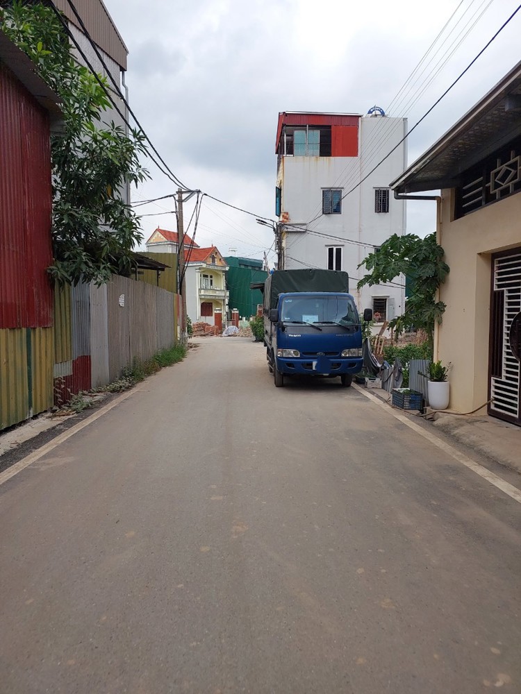 Siêu Phẩm Trục Chính Yên Vĩnh – Kim Chung Lô Đất Vàng Kinh Doanh