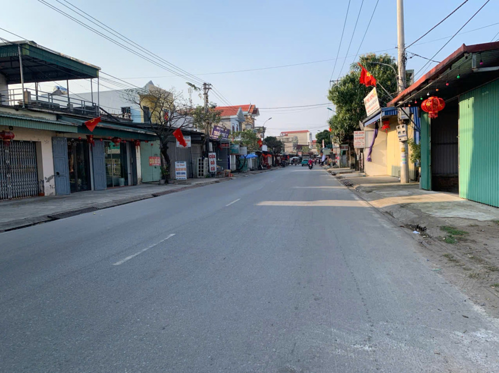 Cần Tiền Bán Gấp Lô Đất Gần Vsip 125 M2 Mặt Tiền 8M