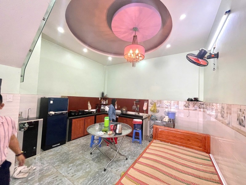 Bán Nhà 3 Tầng Ngô Chí Quốc Bình Chiểu Thủ Đức - 52 M² - Tặng Full Nội Thất - 4.6 Tỷ