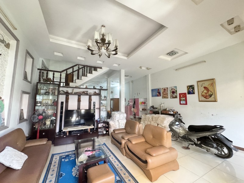 Bán Nhà 4 Tầng Đường 182 Tăng Nhơn Phú A Thủ Đức - 156M2 - Ngang 6.6M - 17.5 Tỷ