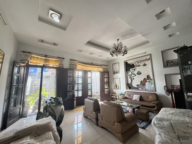 Bán Nhà 4 Tầng Đường 182 Tăng Nhơn Phú A Thủ Đức - 156M2 - Ngang 6.6M - 17.5 Tỷ