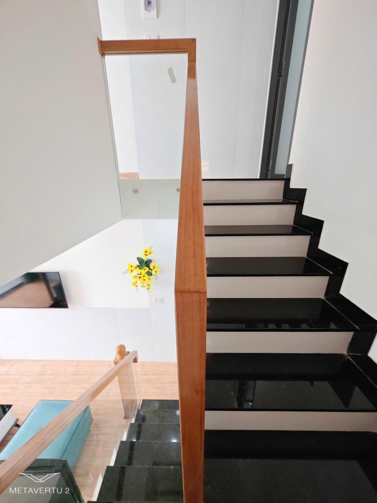 Bán Nhà Mới 2 Tầng Tttp Gần Chù Phật Trắng Hẻm Cao Đài Nha Trang