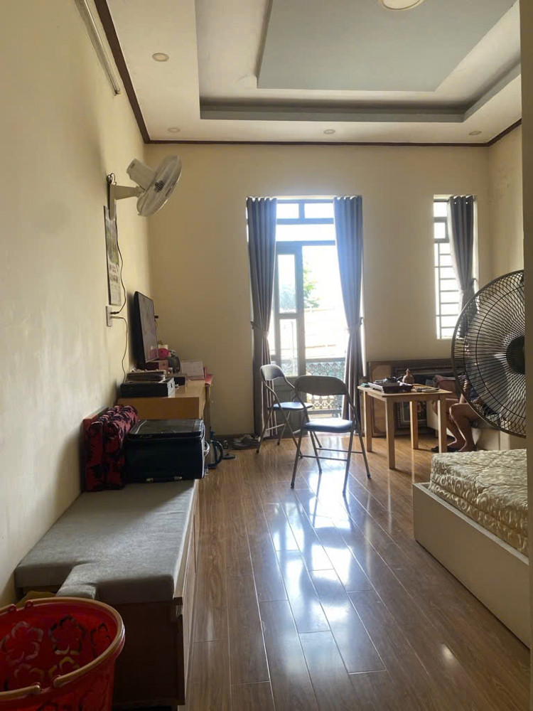 Quận 7. Tài Sản Trên Đường Nguyễn Thị Thập. 4X27m. 5 Tầng. Cần Bán