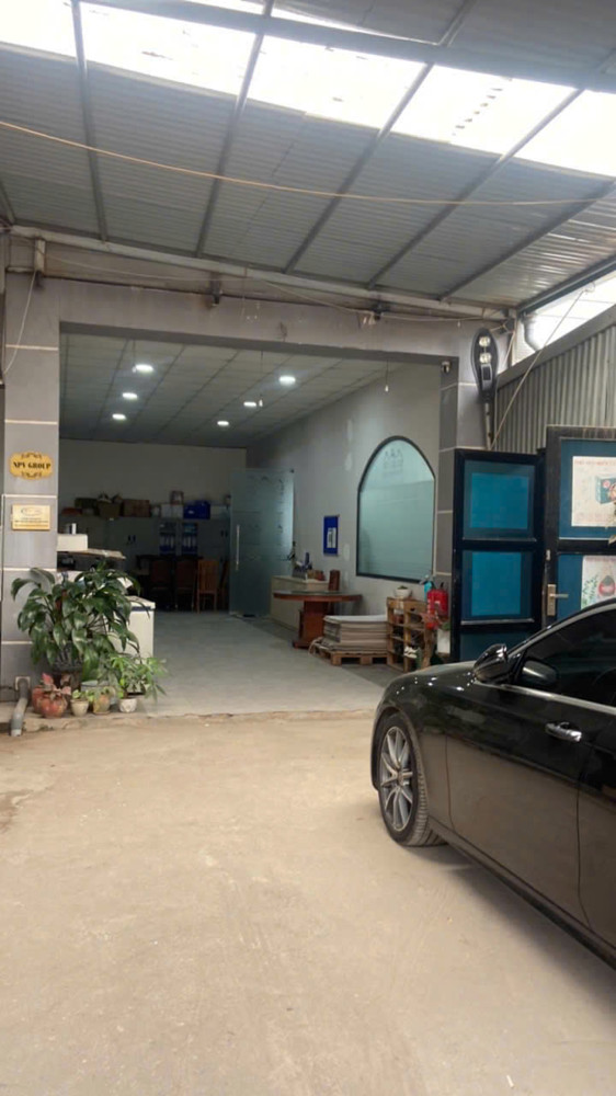 Chính Chủ Cho Thuê Văn Phòng - 200M2 -Giá Tốt Tại Tây Hồ, Hà Nội