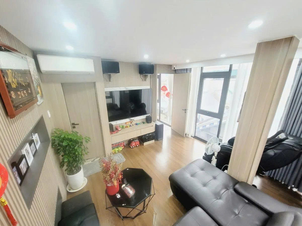 Bán Nhà Vạn Phúc – Hà Đông Lô Góc – Thang Máy – Kinh Doanh - 46M² - 6 Tầng - 11.X Tỷ