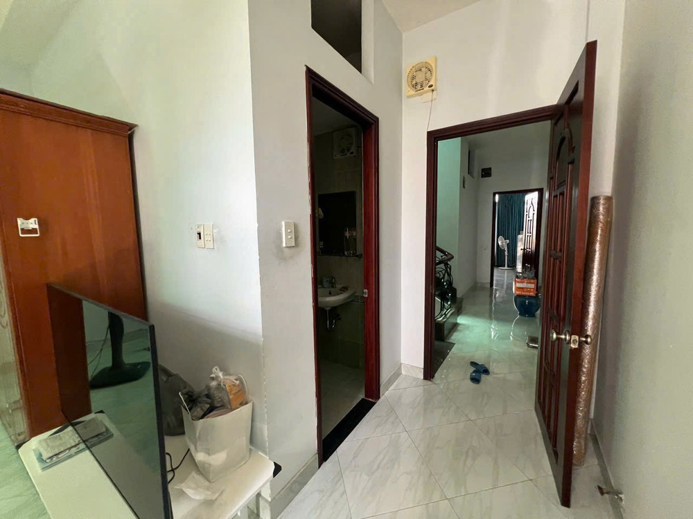 Bán Nhà 4 Tầng Đường 8M Khu Bên Sông Đường 27 - Hiệp Bình Chánh - Thành Phố Thủ Đức