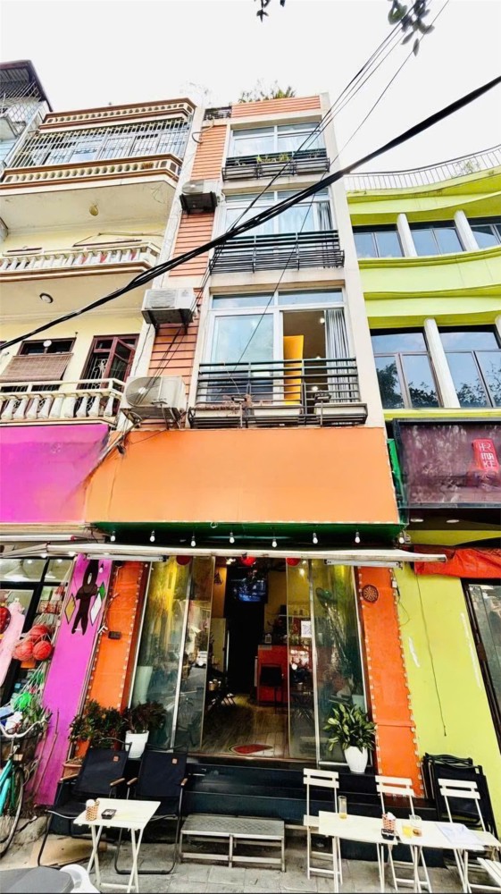 Bán Gấp Nhà Ngõ 54 Nguyễn Chí Thanh, Sđ 33M2, Xây 4 Tầng, Mt 4M, Thoáng Sau, Tiện Kd. Giá 11.2 Tỷ