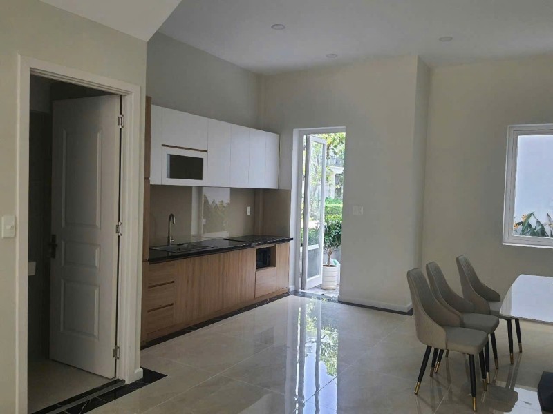 Bán Biệt Thự Liền Kề Q2, Phường Cát Lái, Tp Hcm. Dt 120M2, 3 Tầng. Giá 16.9 Tỷ, Sh, N2