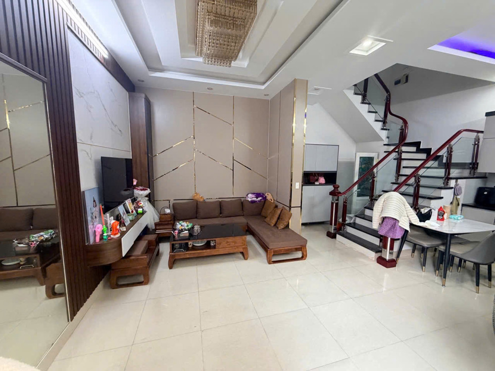 Bán Nhà An Đà - Đông Khê - 41M 3 Tầng - Vf3 Đỗ Cửa - Gần Ngay Bigc