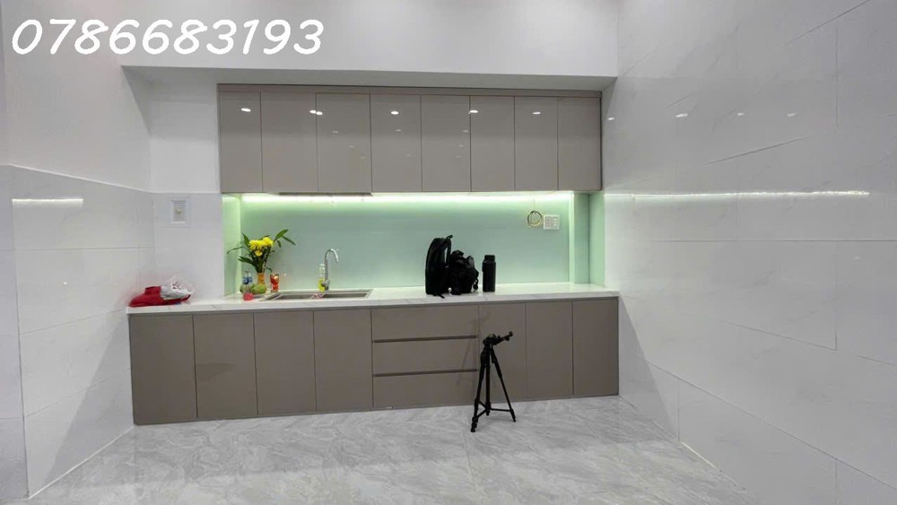 Hàng Hiếm Nhà Đặng Chất Giáp Quận 1, 5 Hẻm Thông 5M, 4Pn - 3 Tầng Sổ Riêng Giá 7.99 Tỷ